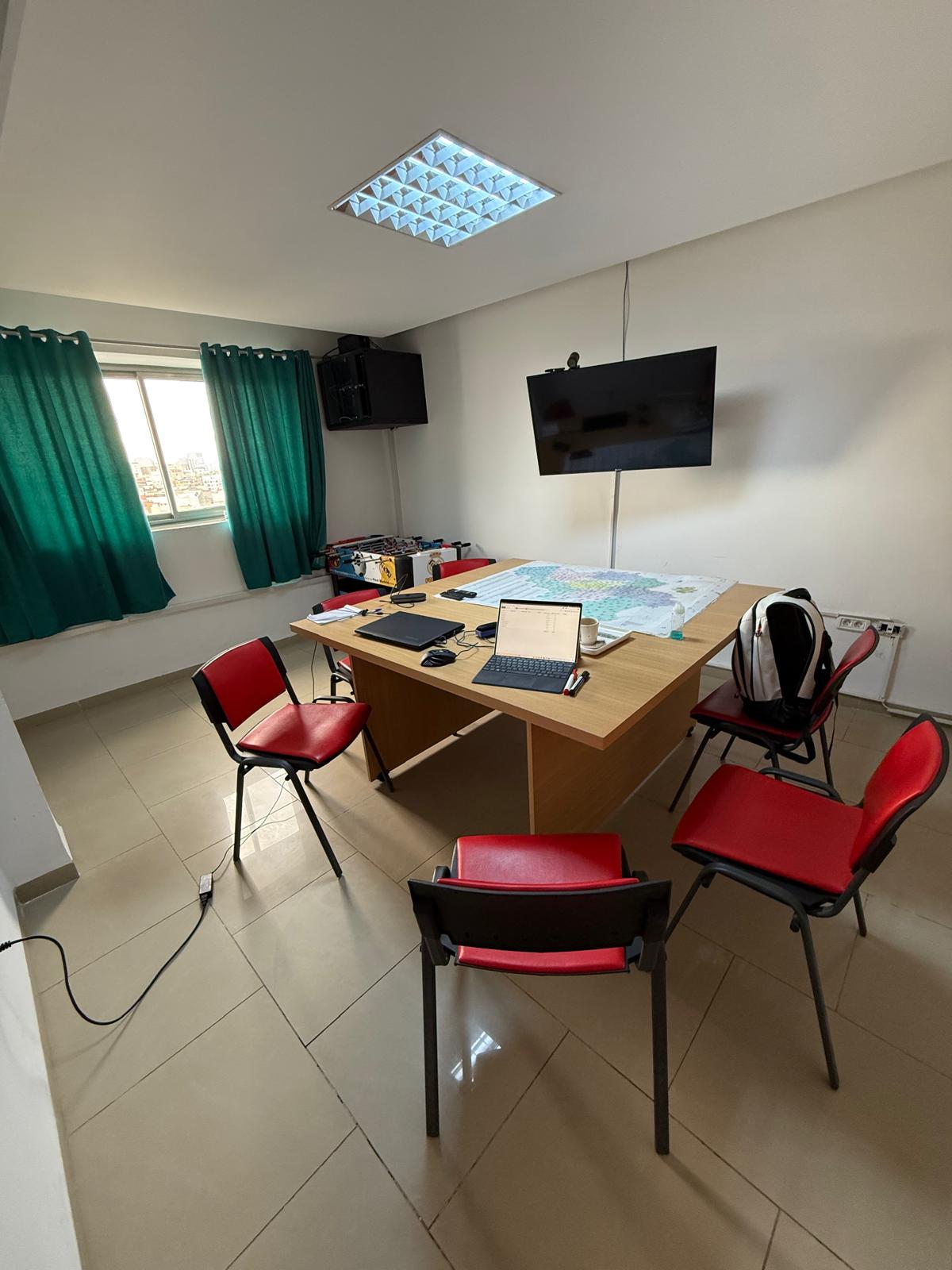 Salle de réunion des bureaux Staffinity à Sousse